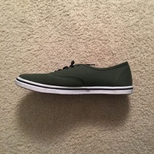 Vans sneakers 7.5